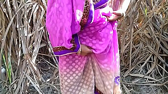 Wild Public Sex In Indian Village With Coeds And Bhabhi