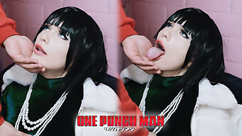 En Velhavende Kvinde Bliver Din Underdanige Partner I Nydelse - Fubuki Cosplay (One Punch Man)