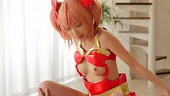 Japonesa Adolescente Cosplayer Mika A. Em Um Vídeo Pornô De Alta Definição Com Tema De Cinderela